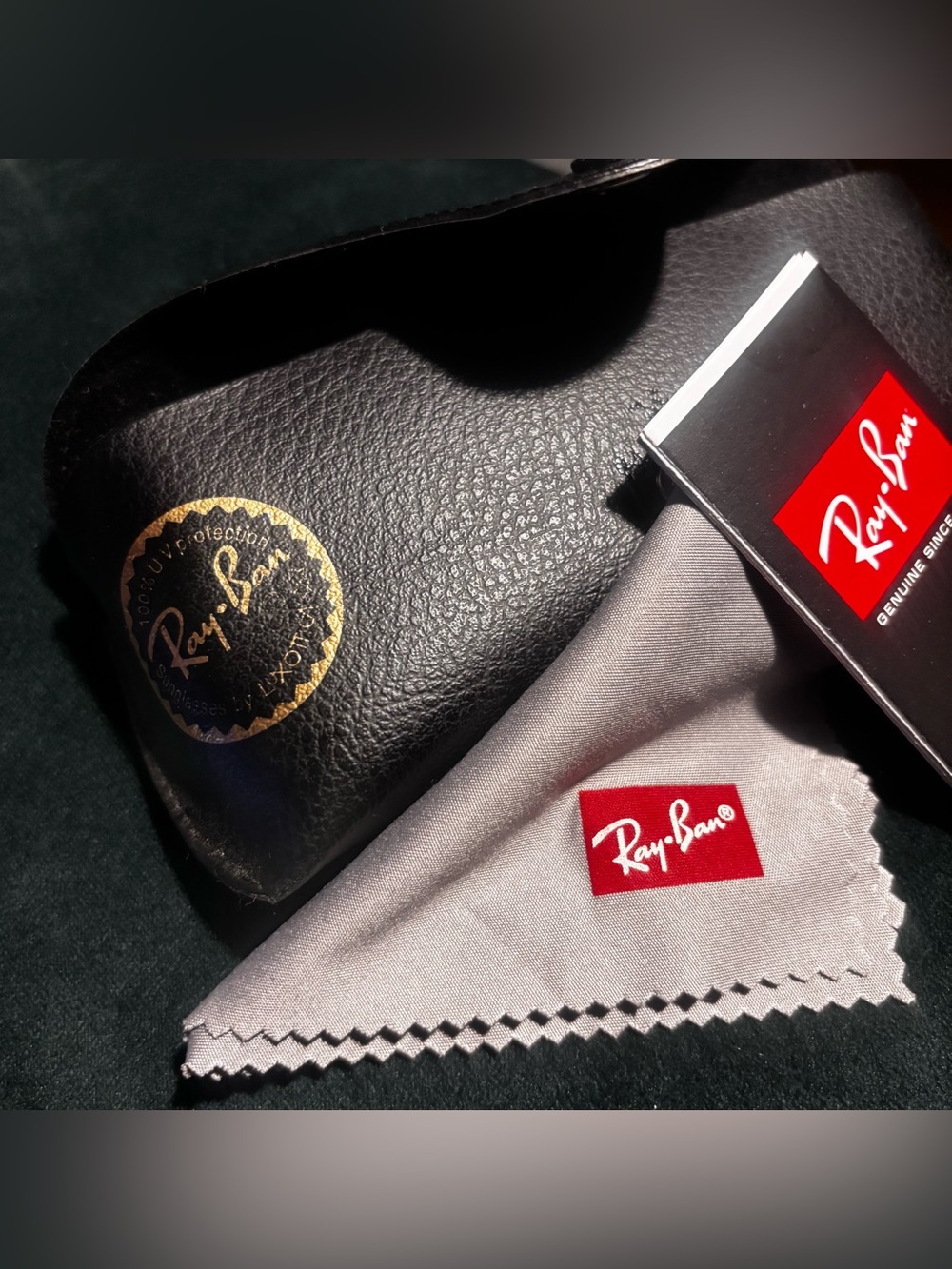 Ray-Ban Men's Black Leather Sunglasses Case with Gray Cleaning Cloth